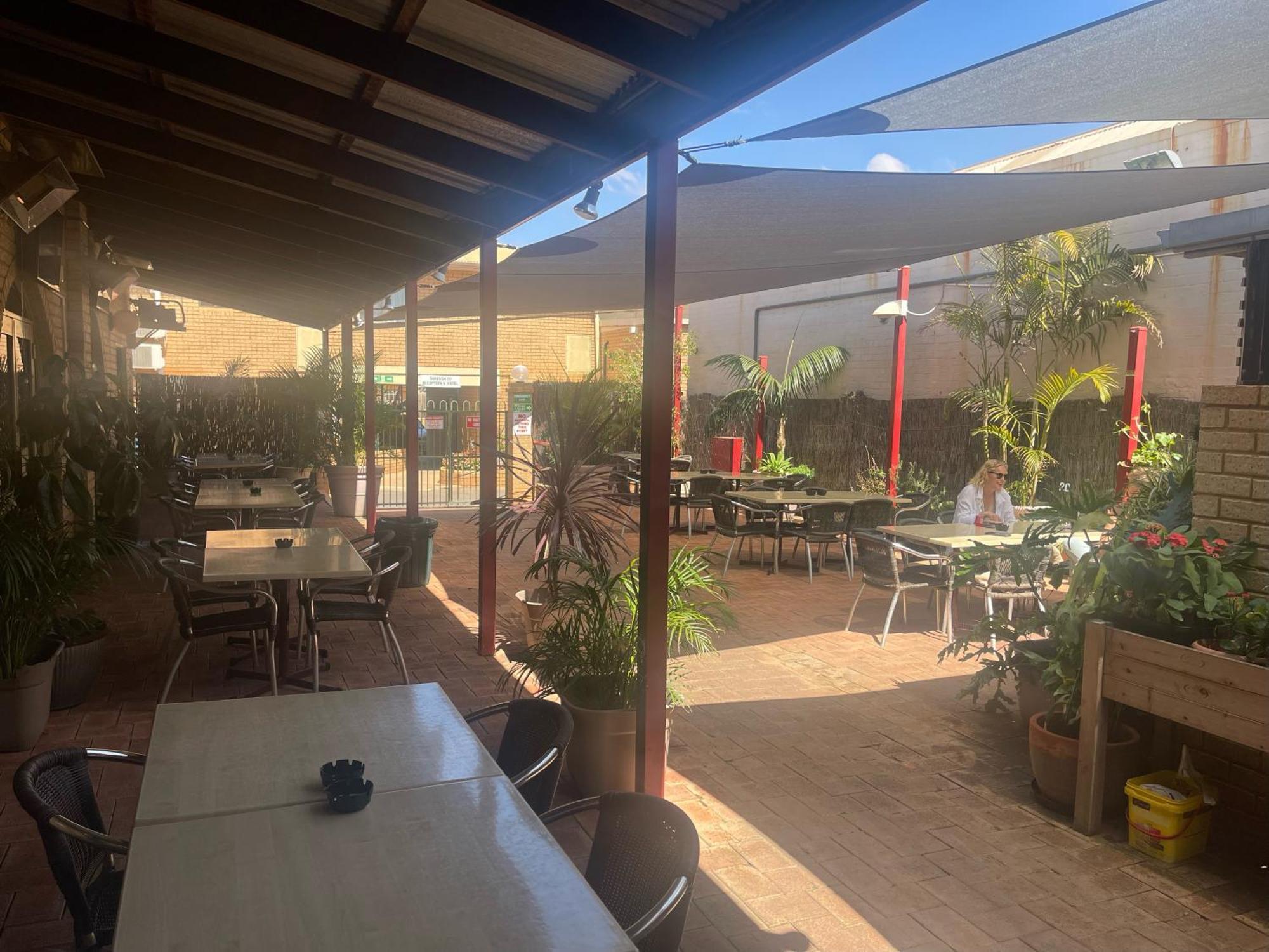 Albion Hotel Kalgoorlie Zewnętrze zdjęcie